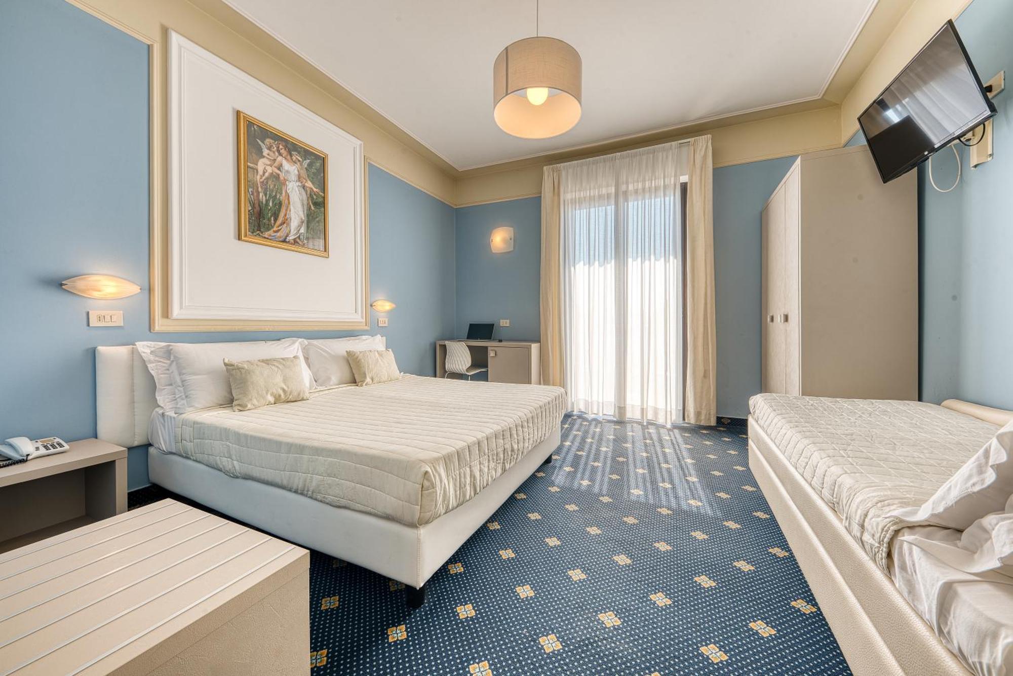 Deluxe Room,1546825297:JPEG