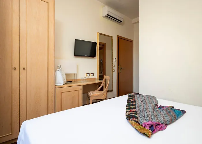 Hotel Byron